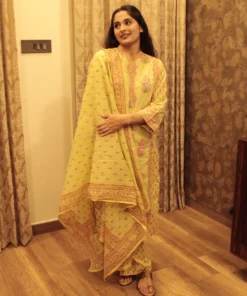 cotton-embroidery-suit-with-dupatta-3-piece-set-front-pose