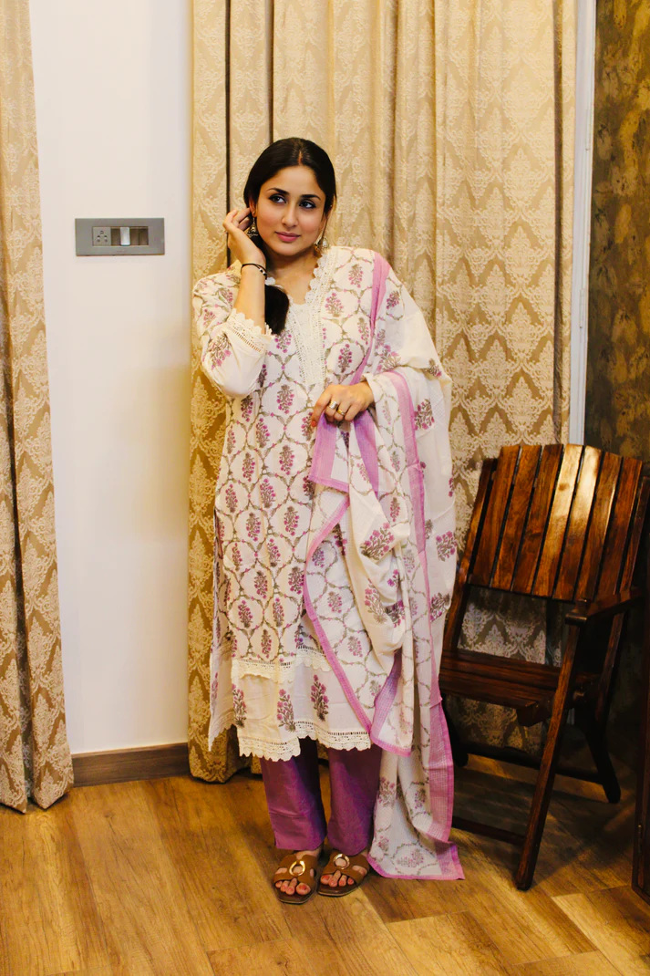 handblock-printed-kurta-set-with-dupatta-front-pose