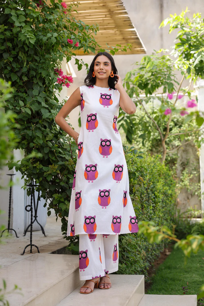 owl-motif-cut-sleeves-kurta-with-palazzo-front-pose