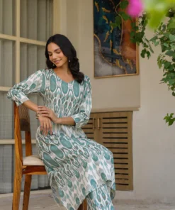 teal-ikat-print-kurta-for-women-cotton-straight-fit-set-for-women-online-sitting